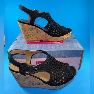 Pop Women’s Evie Wedge Sandals